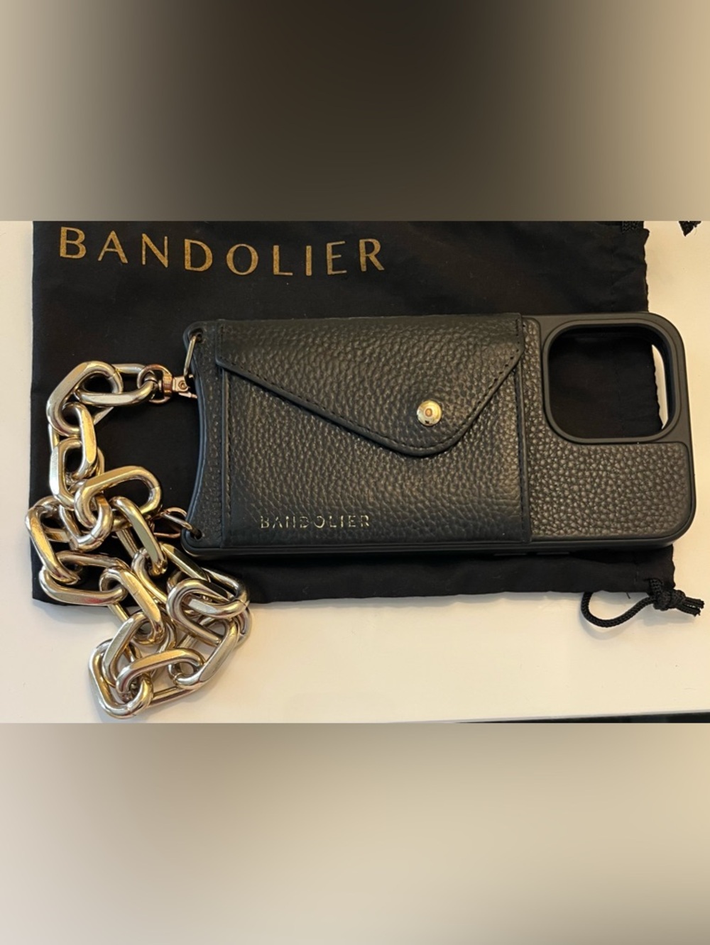 Bandolier 14 Pro Max phone case & wallet with chunky chain🥳